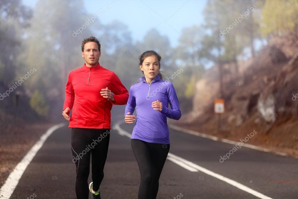 TRAININGSANZUG